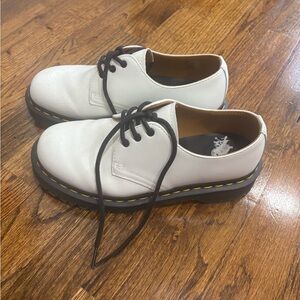 White Leather Lace-Up Shoes